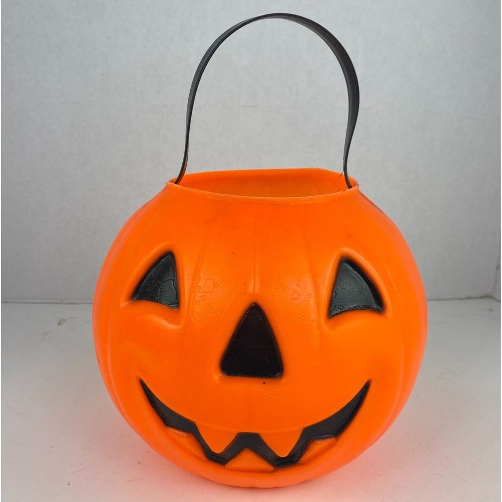 Vintage 1980 Carolina Enterprise Halloween Blow Mold Pumpkin JOL Bucket 6"
